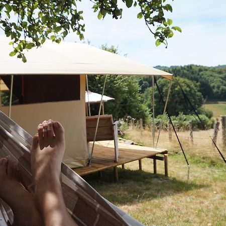 Formidable B&B Saint-Julien-le-Petit Luaran gambar