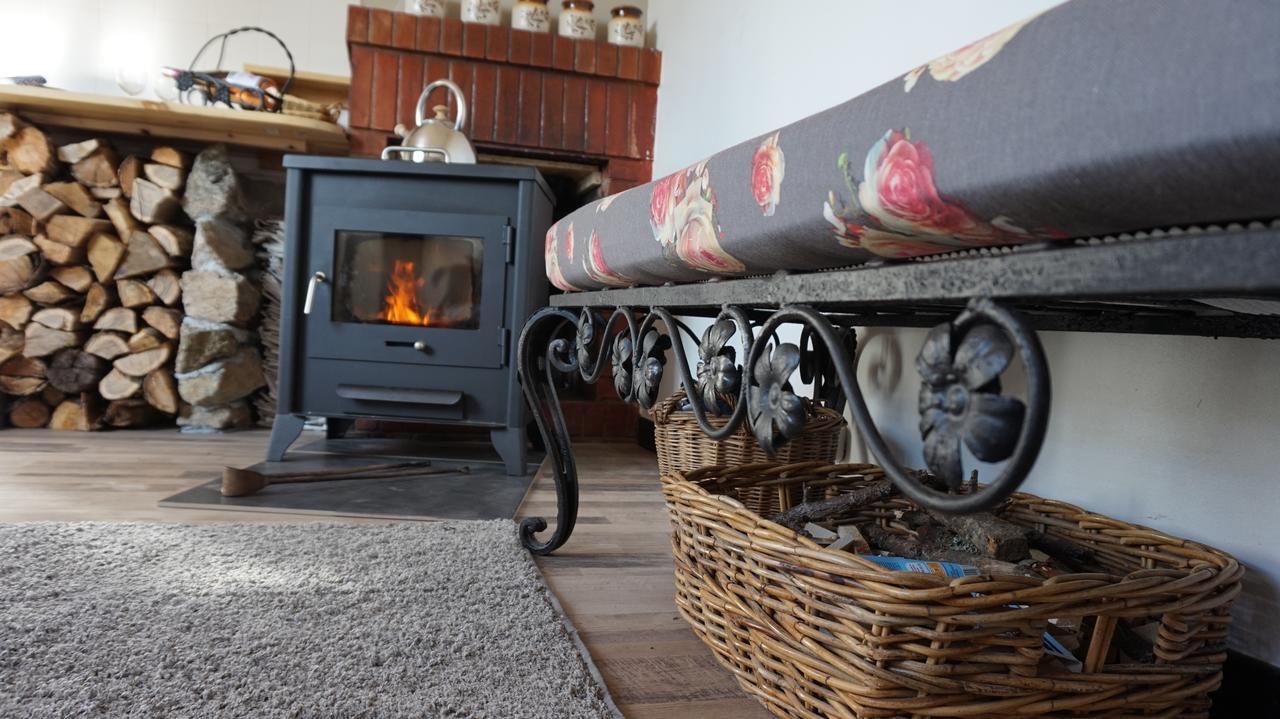 Formidable B&B Saint-Julien-le-Petit Luaran gambar