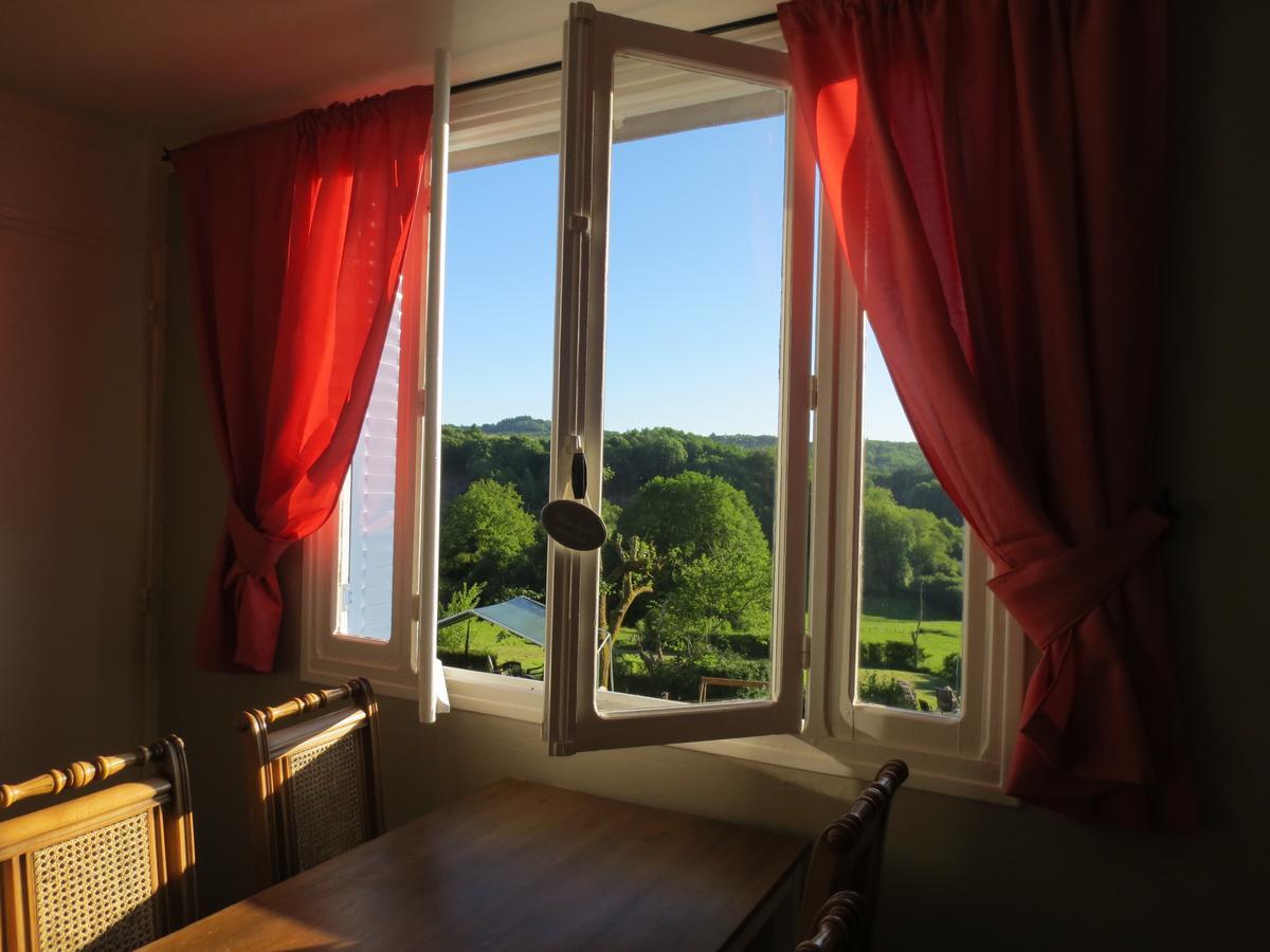 Formidable B&B Saint-Julien-le-Petit Luaran gambar